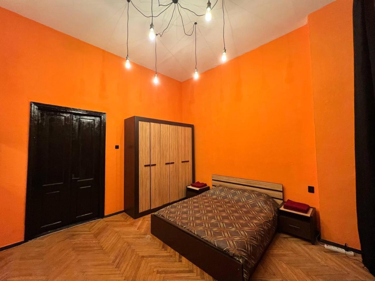 Appartamento Loft On Maidan Independence Square Kiev Esterno foto